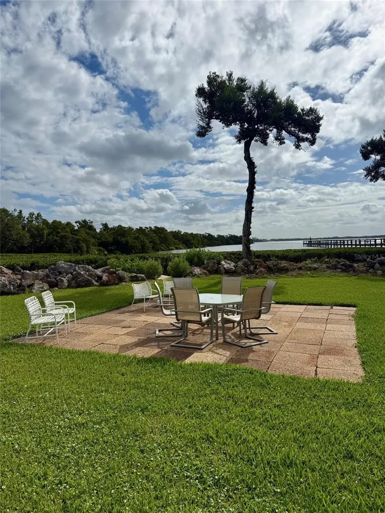 731 Manatee Avenue Holmes Beach FL 34217