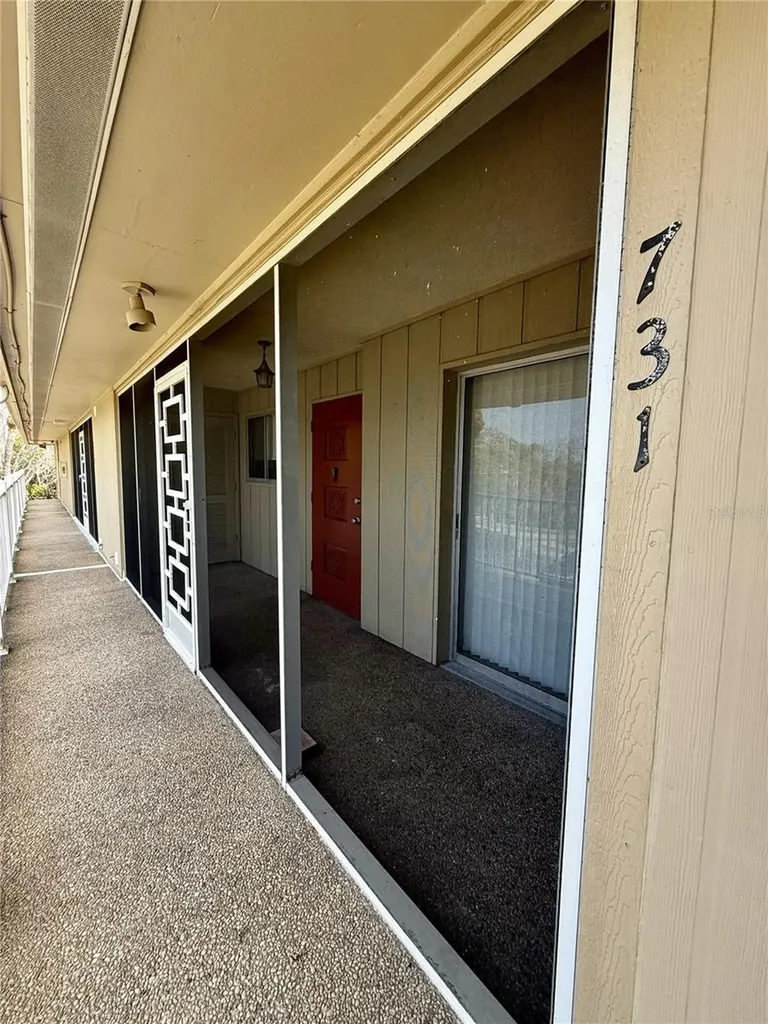 731 Manatee Avenue Holmes Beach FL 34217