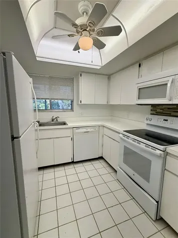 731 Manatee Avenue Holmes Beach FL 34217