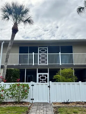 731 Manatee Avenue Holmes Beach FL 34217