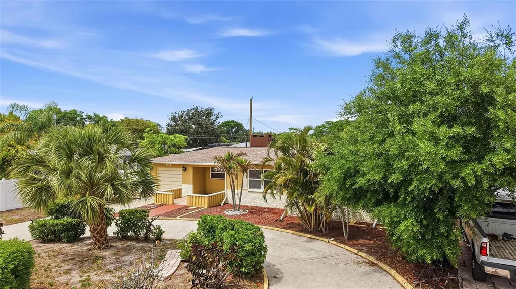 3663 22nd Avenue N St Petersburg FL 33713