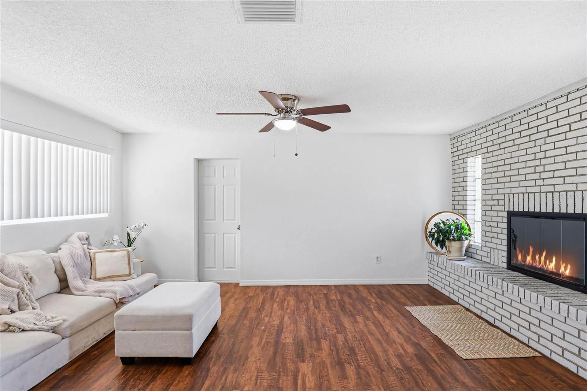 3663 22nd Avenue N St Petersburg FL 33713