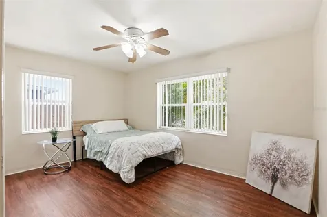 3663 22nd Avenue N St Petersburg FL 33713