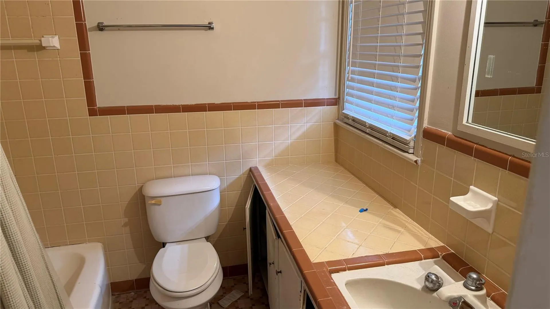 4611 Fruitville Road Sarasota FL 34232