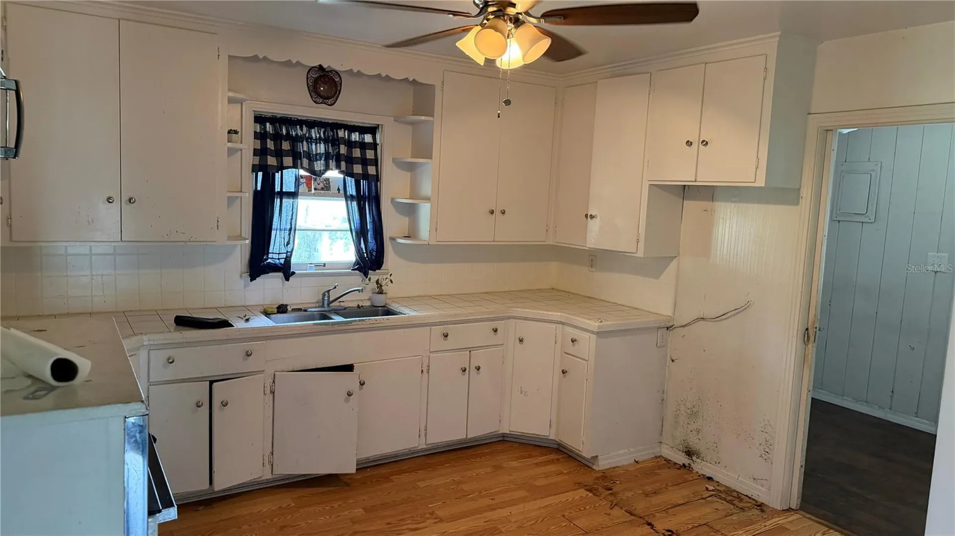 4611 Fruitville Road Sarasota FL 34232