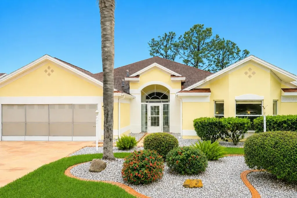1738 Augustine Drive The Villages FL 32159