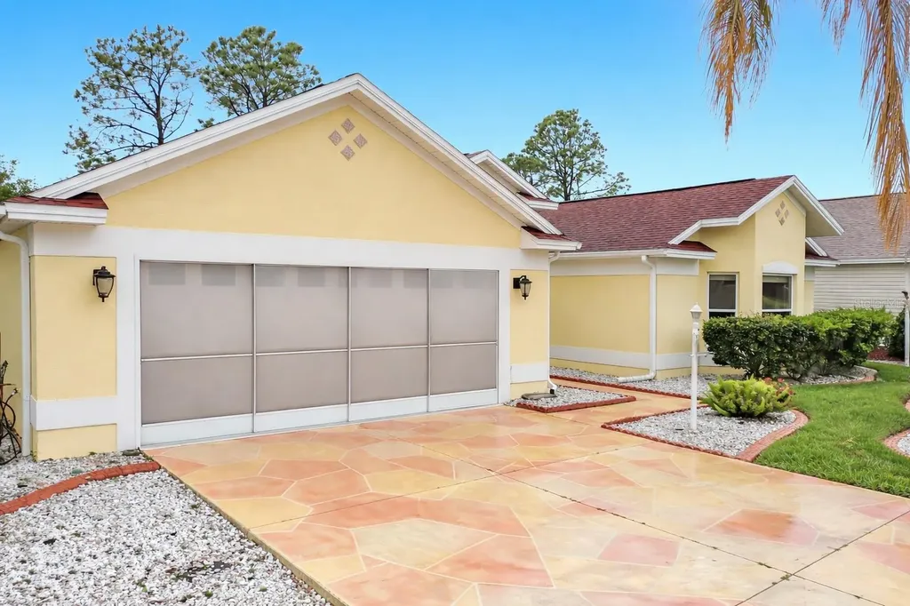 1738 Augustine Drive The Villages FL 32159