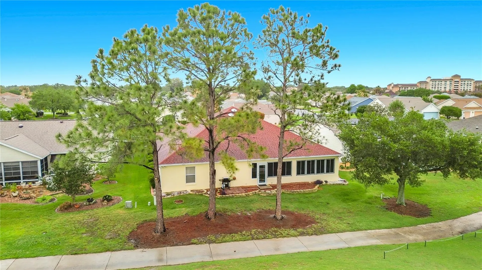 1738 Augustine Drive The Villages FL 32159