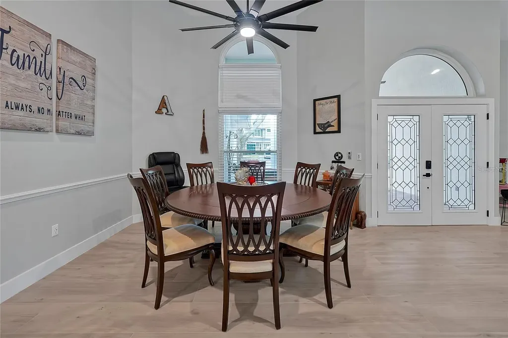 7705 Apple Tree Circle Orlando FL 32819