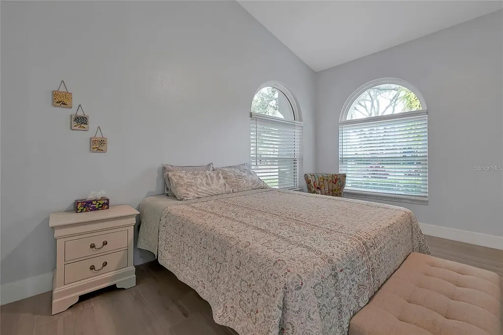 7705 Apple Tree Circle Orlando FL 32819