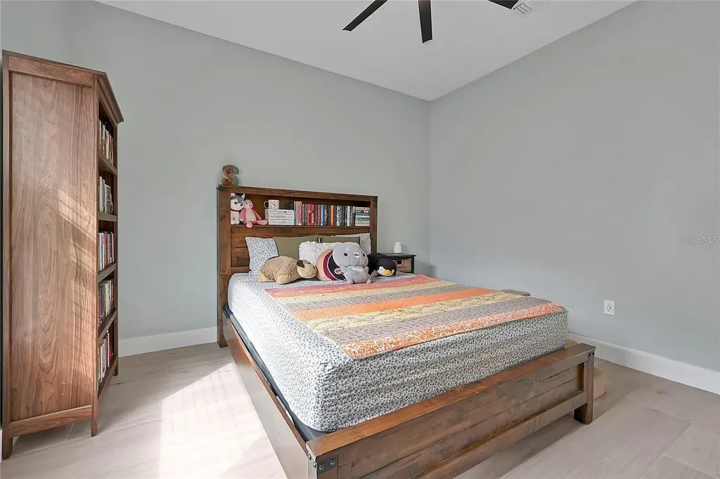 7705 Apple Tree Circle Orlando FL 32819