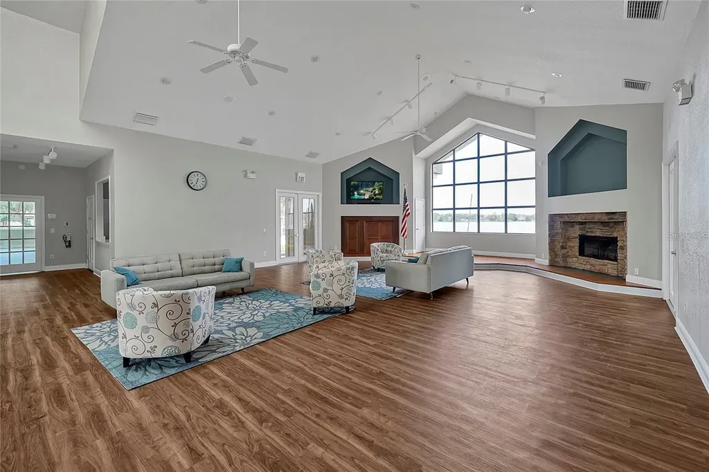 7705 Apple Tree Circle Orlando FL 32819
