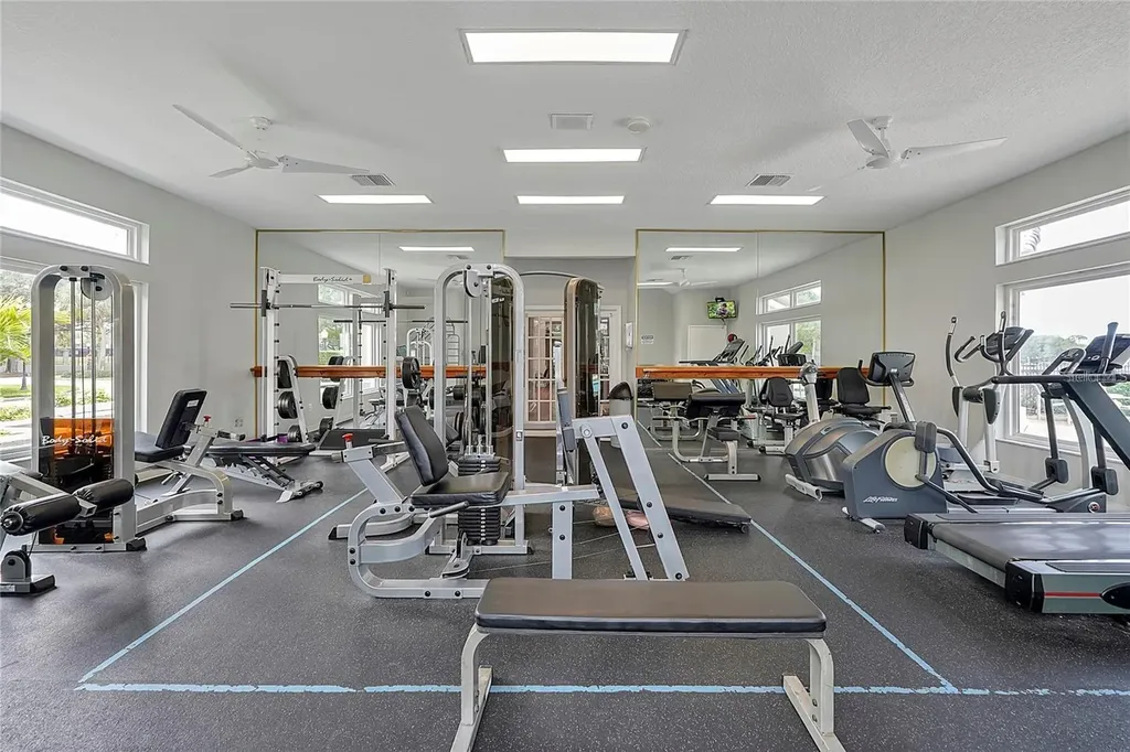7705 Apple Tree Circle Orlando FL 32819