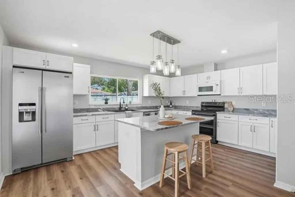 3909 W Carmen Street Tampa FL 33609
