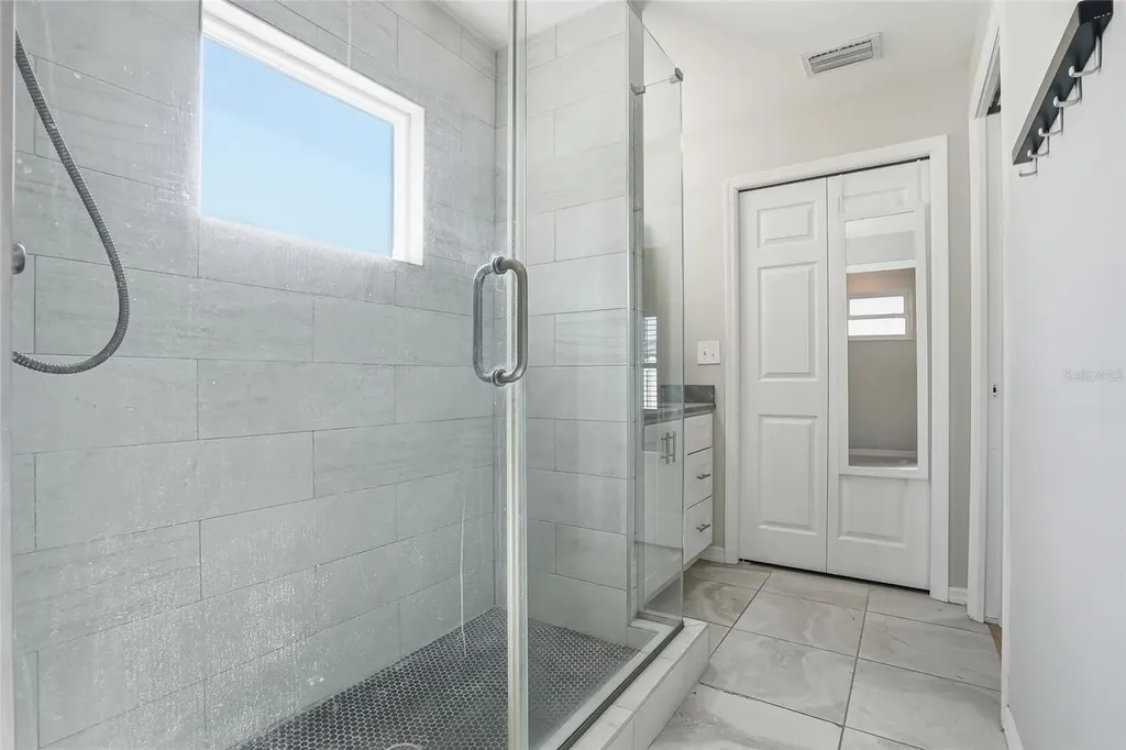 3909 W Carmen Street Tampa FL 33609