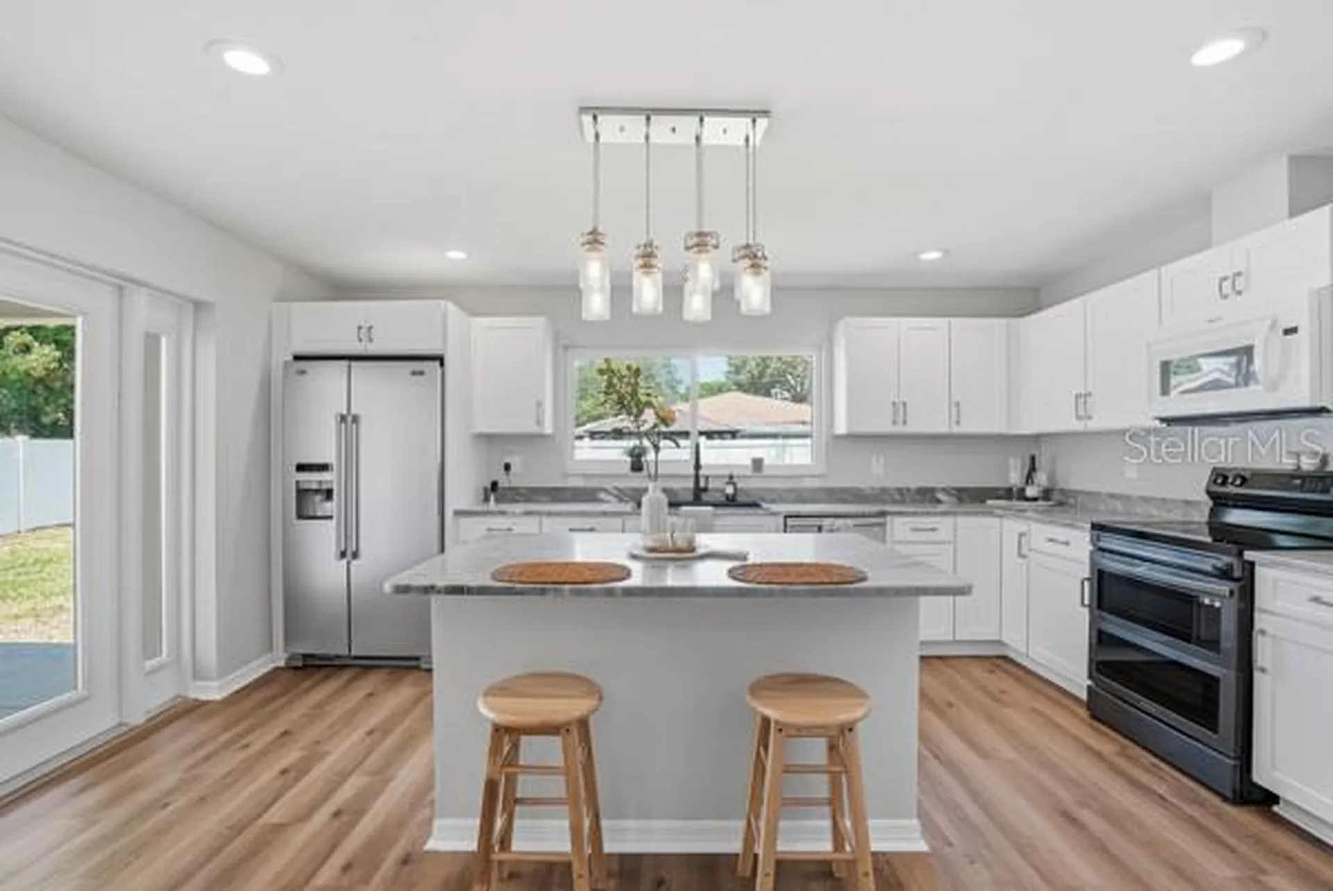 3909 W Carmen Street Tampa FL 33609