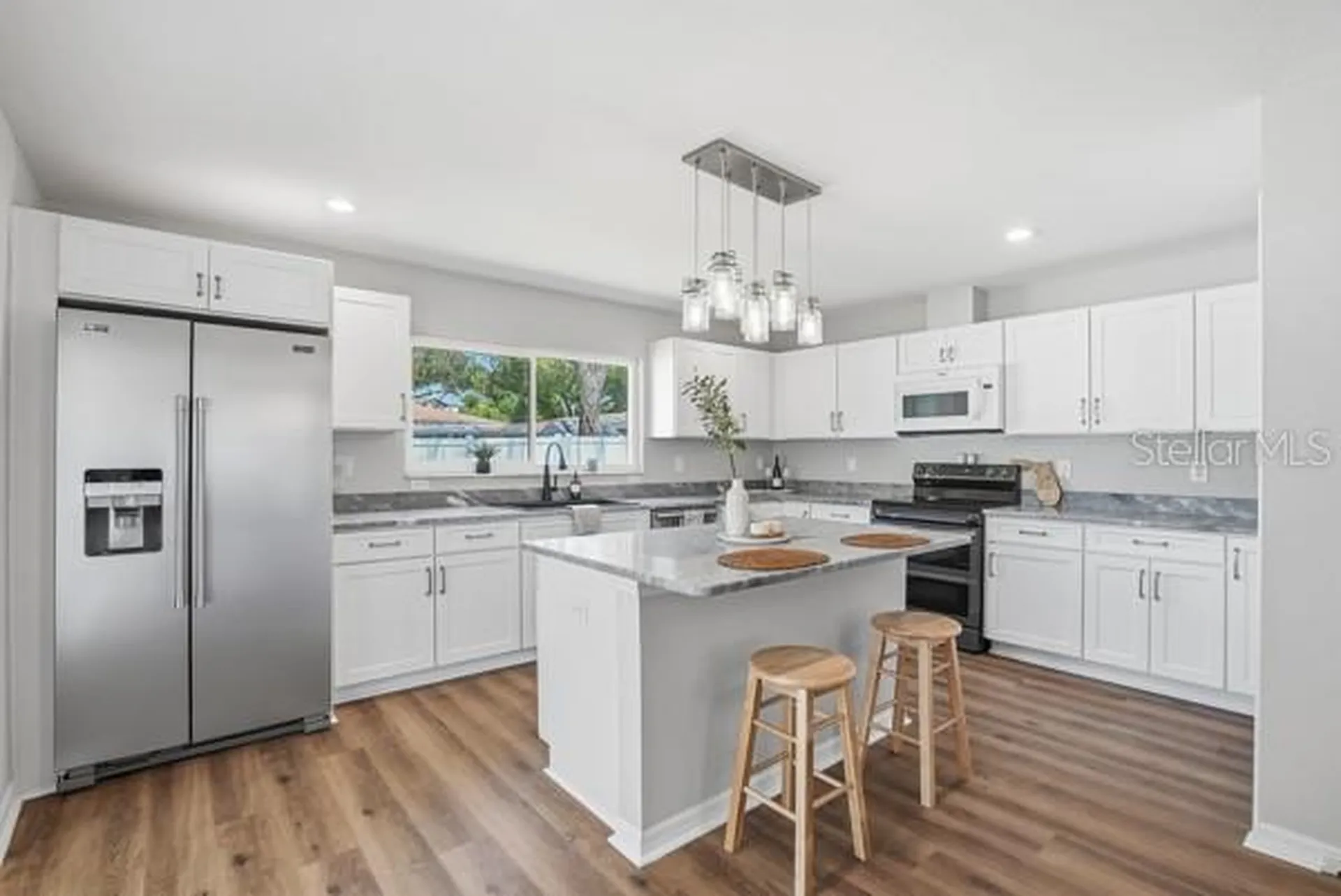 3909 W Carmen Street Tampa FL 33609