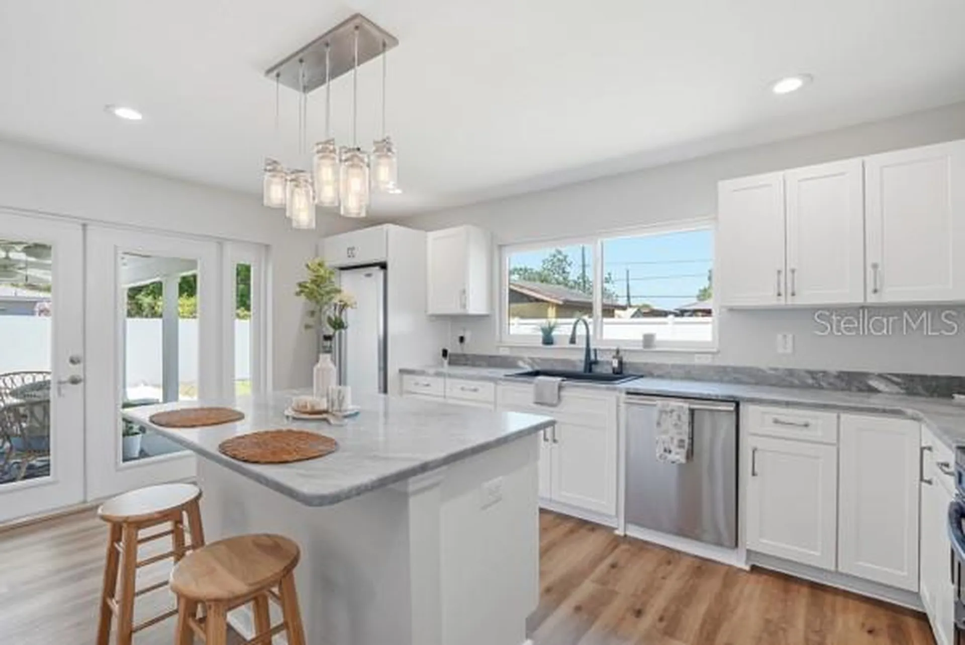 3909 W Carmen Street Tampa FL 33609