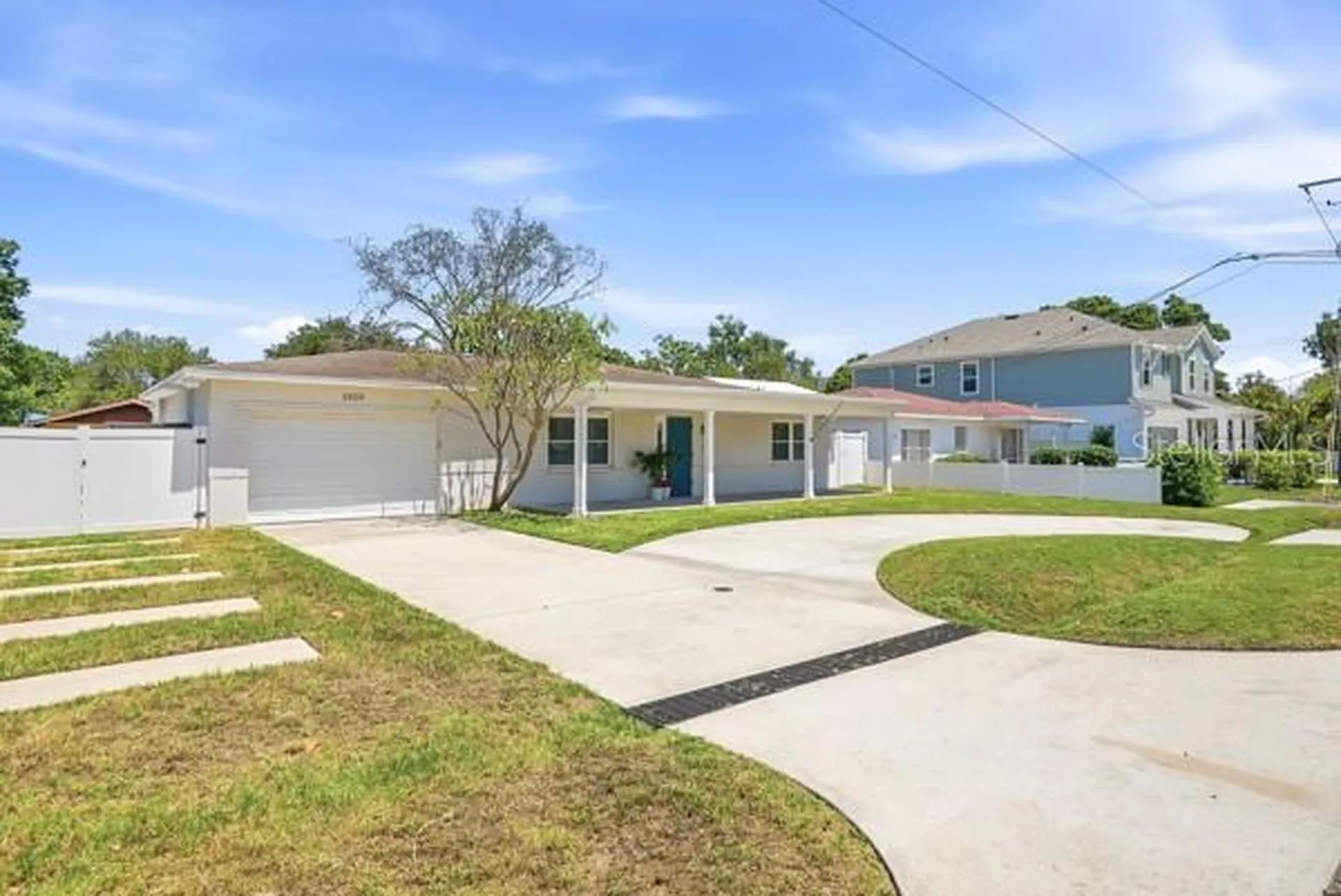 3909 W Carmen Street Tampa FL 33609