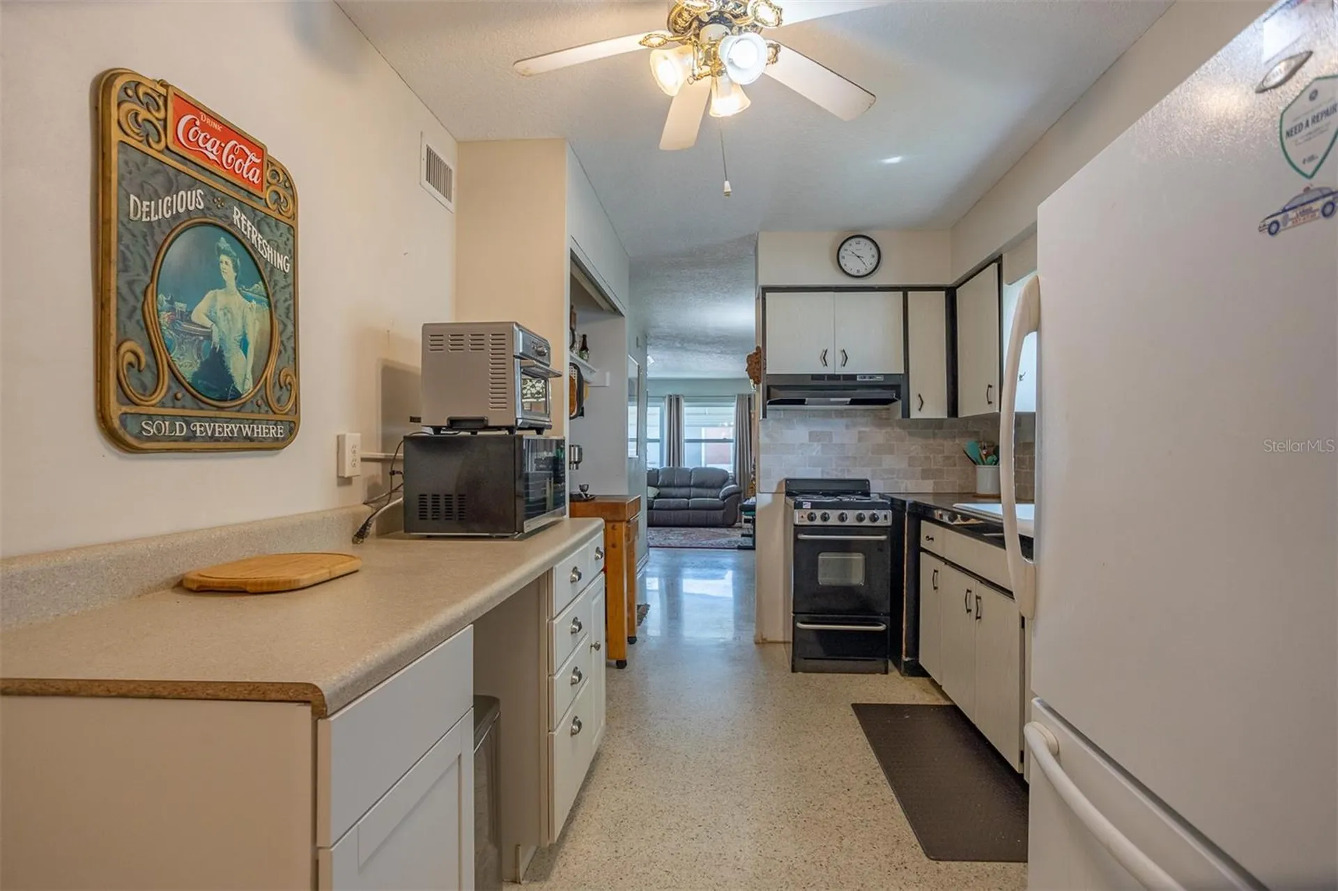 250 Rosery Road NW Largo FL 33770