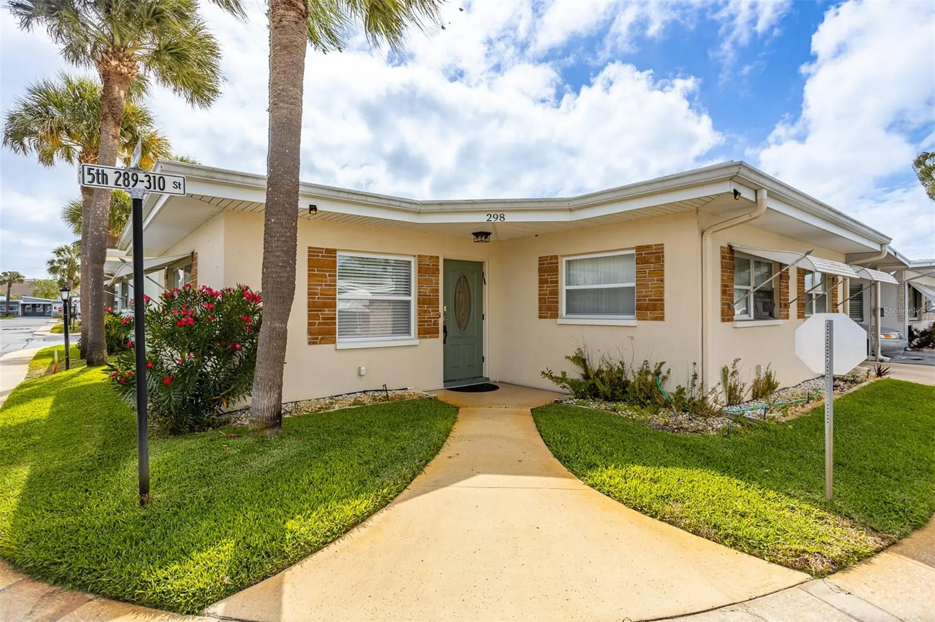 250 Rosery Road NW Largo FL 33770
