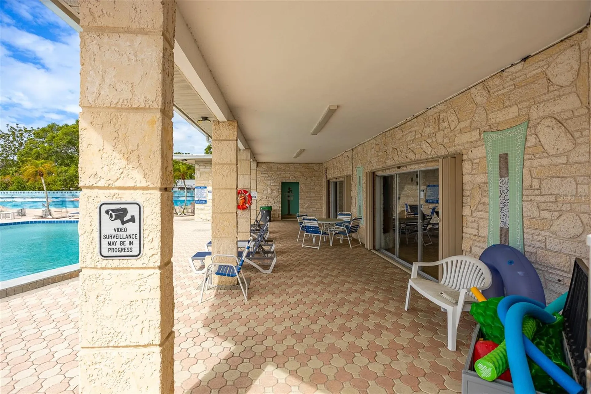250 Rosery Road NW Largo FL 33770