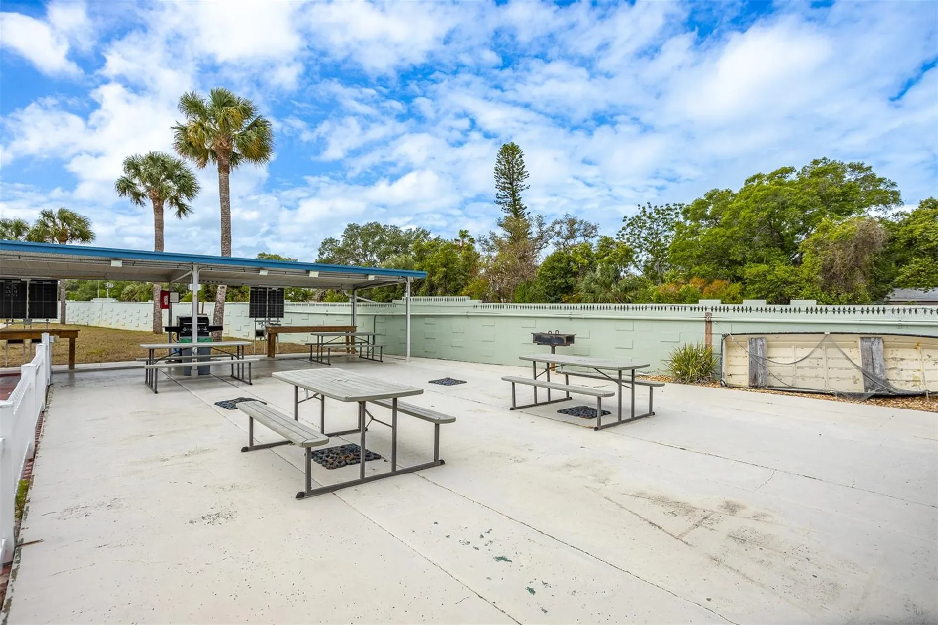 250 Rosery Road NW Largo FL 33770