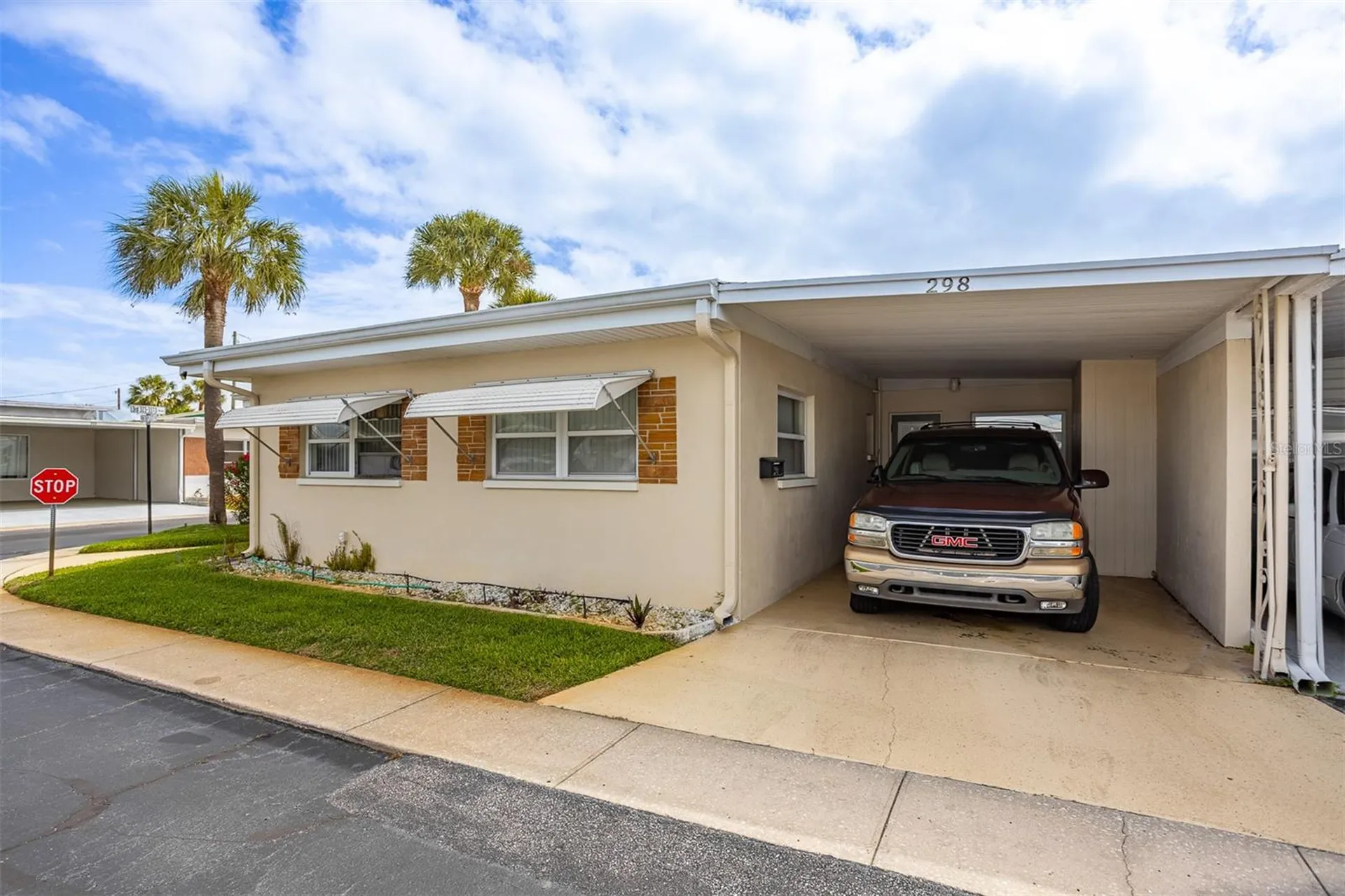 250 Rosery Road NW Largo FL 33770