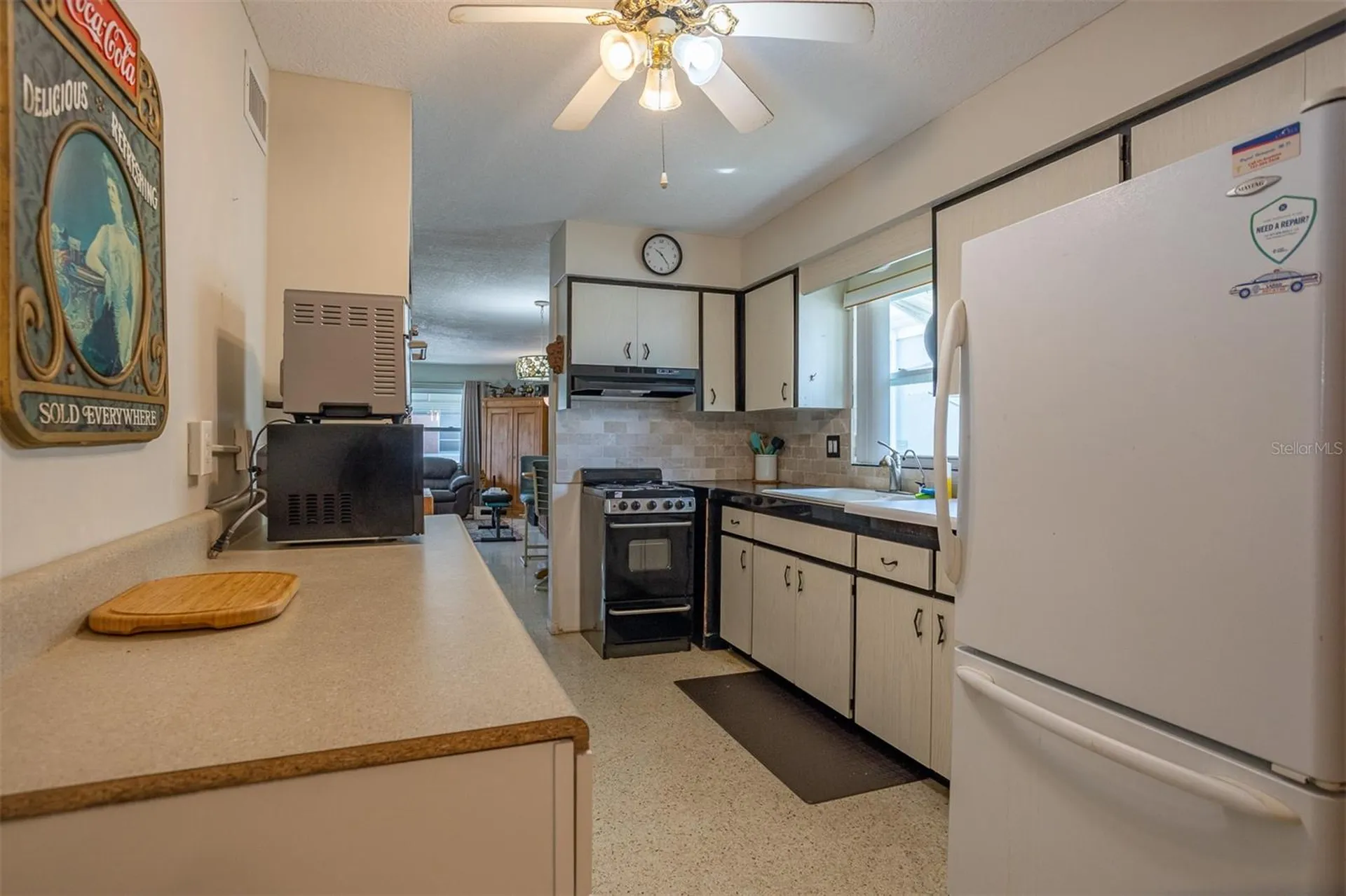 250 Rosery Road NW Largo FL 33770