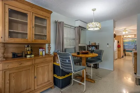 250 Rosery Road NW Largo FL 33770