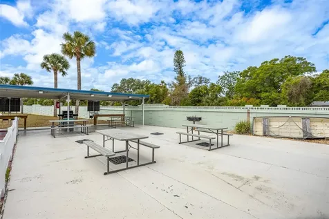 250 Rosery Road NW Largo FL 33770
