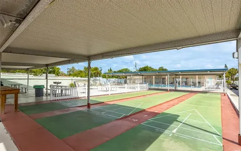 250 Rosery Road NW Largo FL 33770