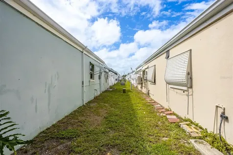 250 Rosery Road NW Largo FL 33770