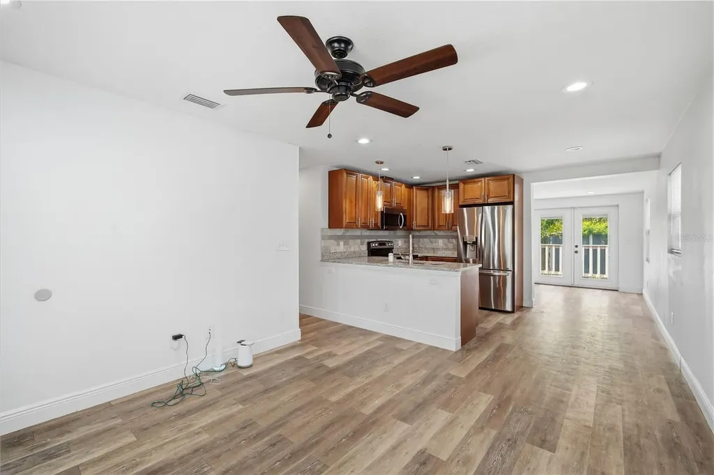 38714 Island Avenue Dade City FL 33525
