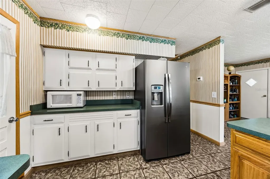 110 Shaffer Avenue Crescent City FL 32112