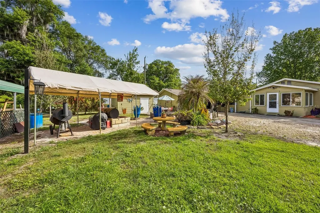 110 Shaffer Avenue Crescent City FL 32112