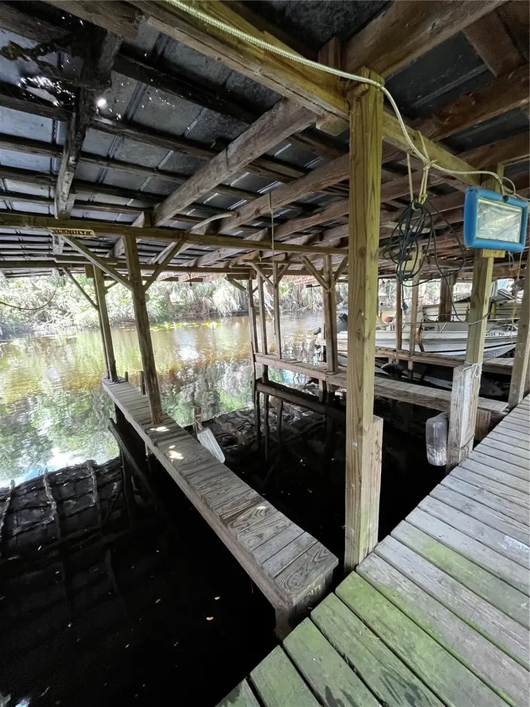 110 Shaffer Avenue Crescent City FL 32112