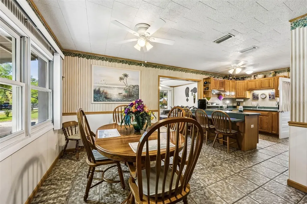 110 Shaffer Avenue Crescent City FL 32112