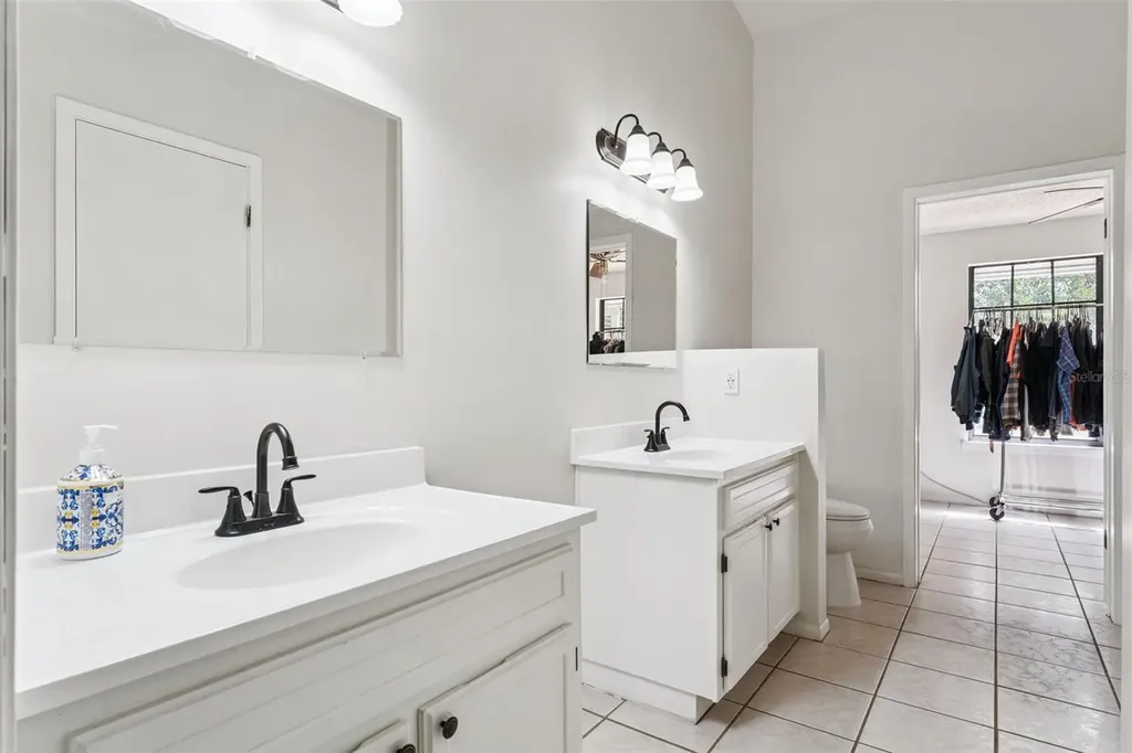 251 Avenue E Chuluota FL 32766