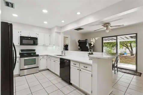 251 Avenue E Chuluota FL 32766