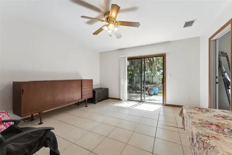 251 Avenue E Chuluota FL 32766