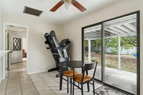 251 Avenue E Chuluota FL 32766