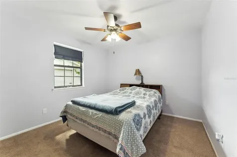 251 Avenue E Chuluota FL 32766