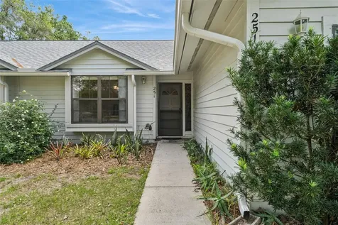 251 Avenue E Chuluota FL 32766