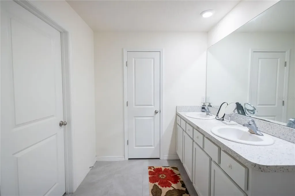 16546 Mosaic Oar Drive Wimauma FL 33598