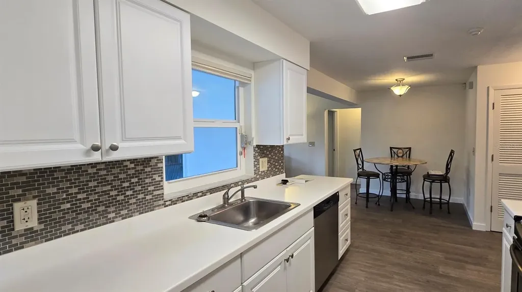 3801 Kingston Boulevard Sarasota FL 34238