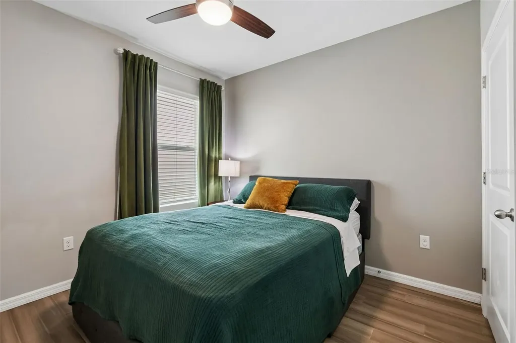 10004 Warm Stone Street Thonotosassa FL 33592