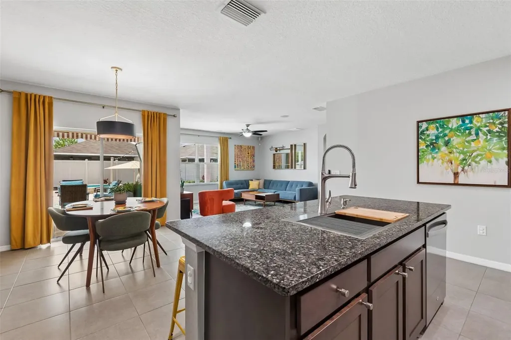 10004 Warm Stone Street Thonotosassa FL 33592
