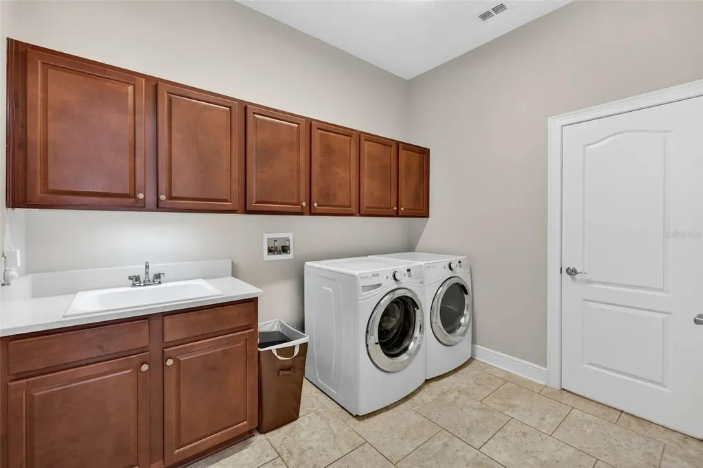 4217 Foxhound Drive Clermont FL 34711