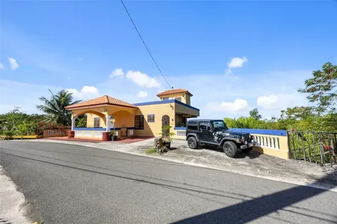 Km 15 H 7 Pr 115 Villa La Jolla Rincon PR 00677